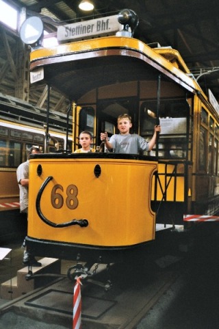 berlin0903_13.jpg (49470 Byte)