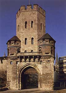 burg.jpg (19294 Byte)