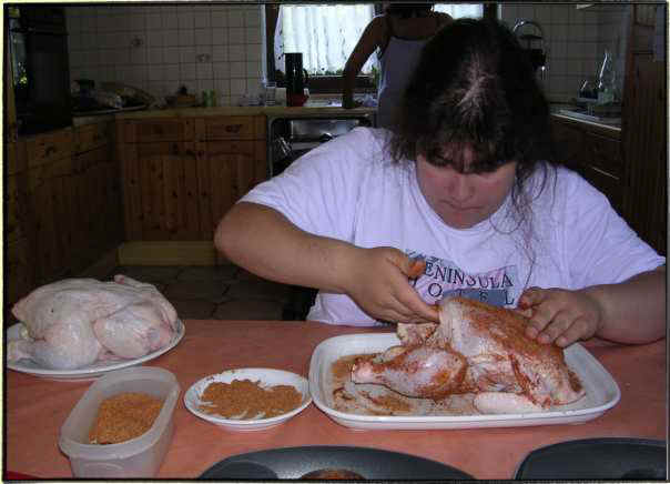 chick2.jpg (61034 Byte)