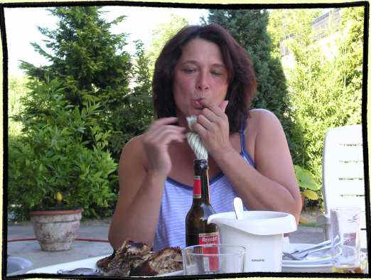 chick8.jpg (68624 Byte)