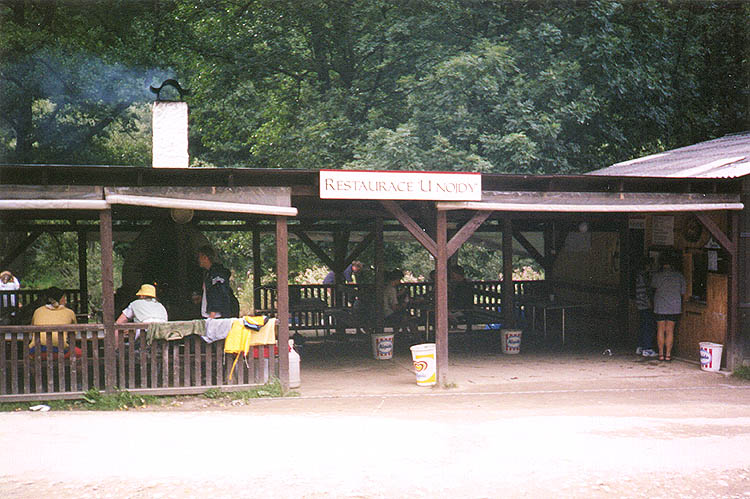 camp2.jpg (99395 Byte)