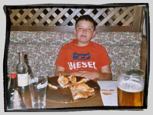 pizza.JPG (21560 Byte)