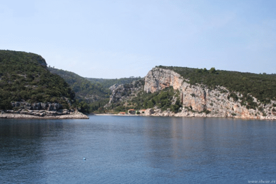 pokrivenik1.gif (106415 Byte)