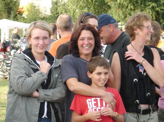 publikum3.jpg (55423 Byte)