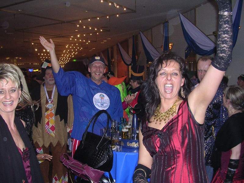 bfz.jpg (76686 Byte)