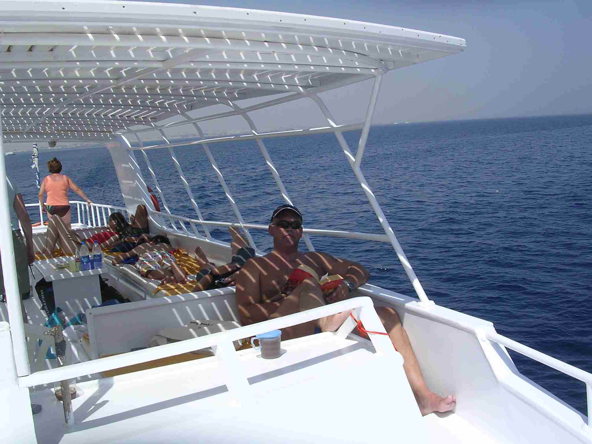 Aegypten2007_tauchboot3.jpg (128070 Byte)