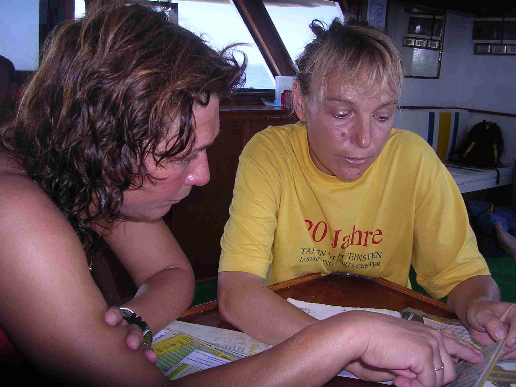 Aegypten2007_tauchboot5.jpg (99132 Byte)